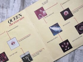 Queen – Greatest Hits 2LP — изображение 2